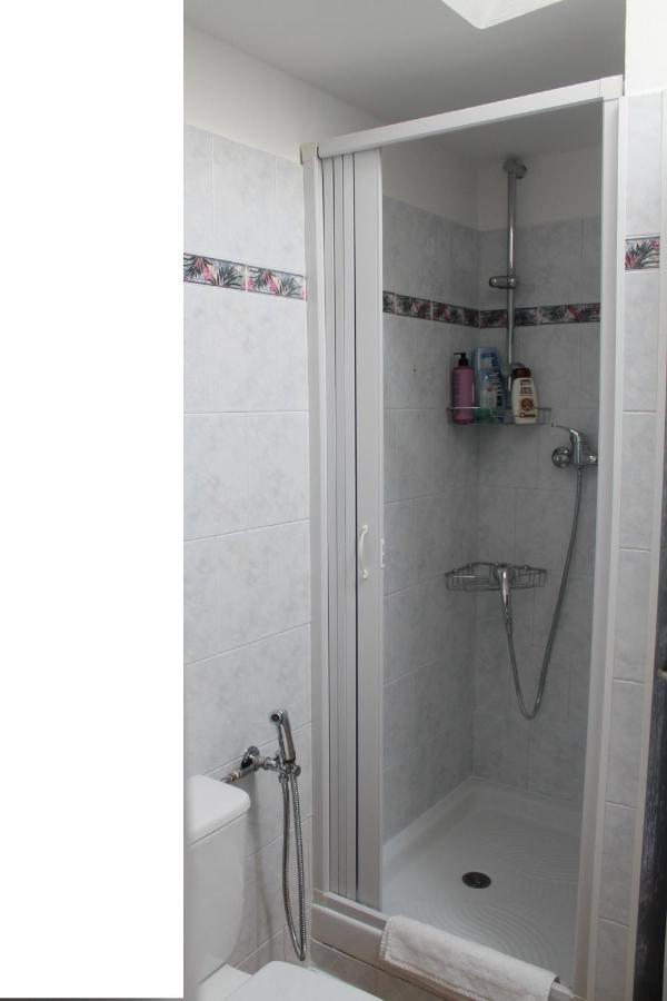 A Deux Pas Apartment Nice Bagian luar foto